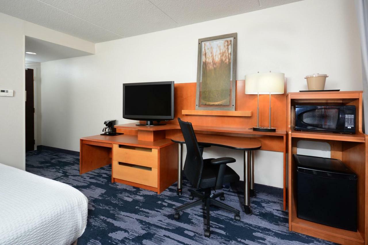 Fairfield Inn & Suites By Marriott Charlottesville North Exteriér fotografie